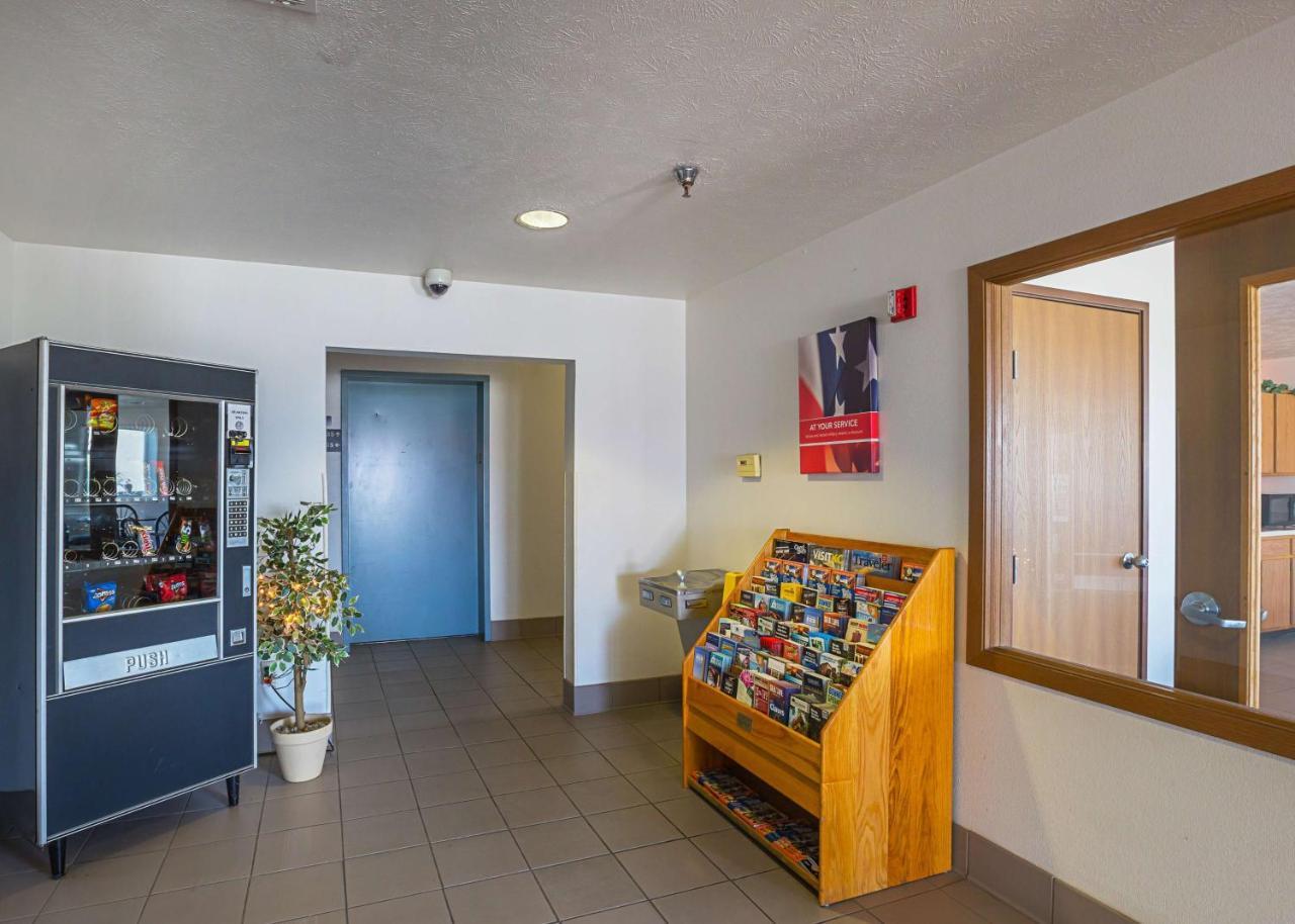 Motel 6 Omaha - Iat West מראה חיצוני תמונה