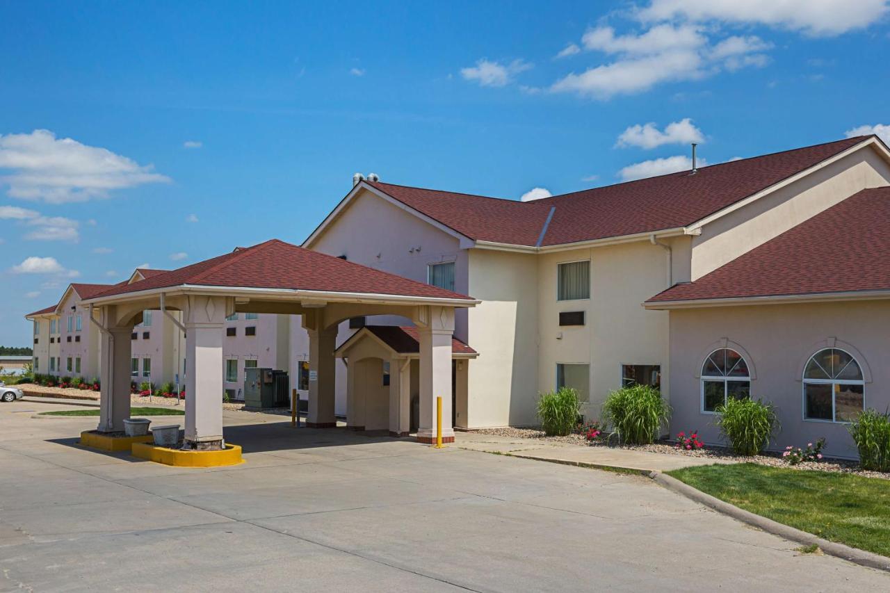 Motel 6 Omaha - Iat West מראה חיצוני תמונה