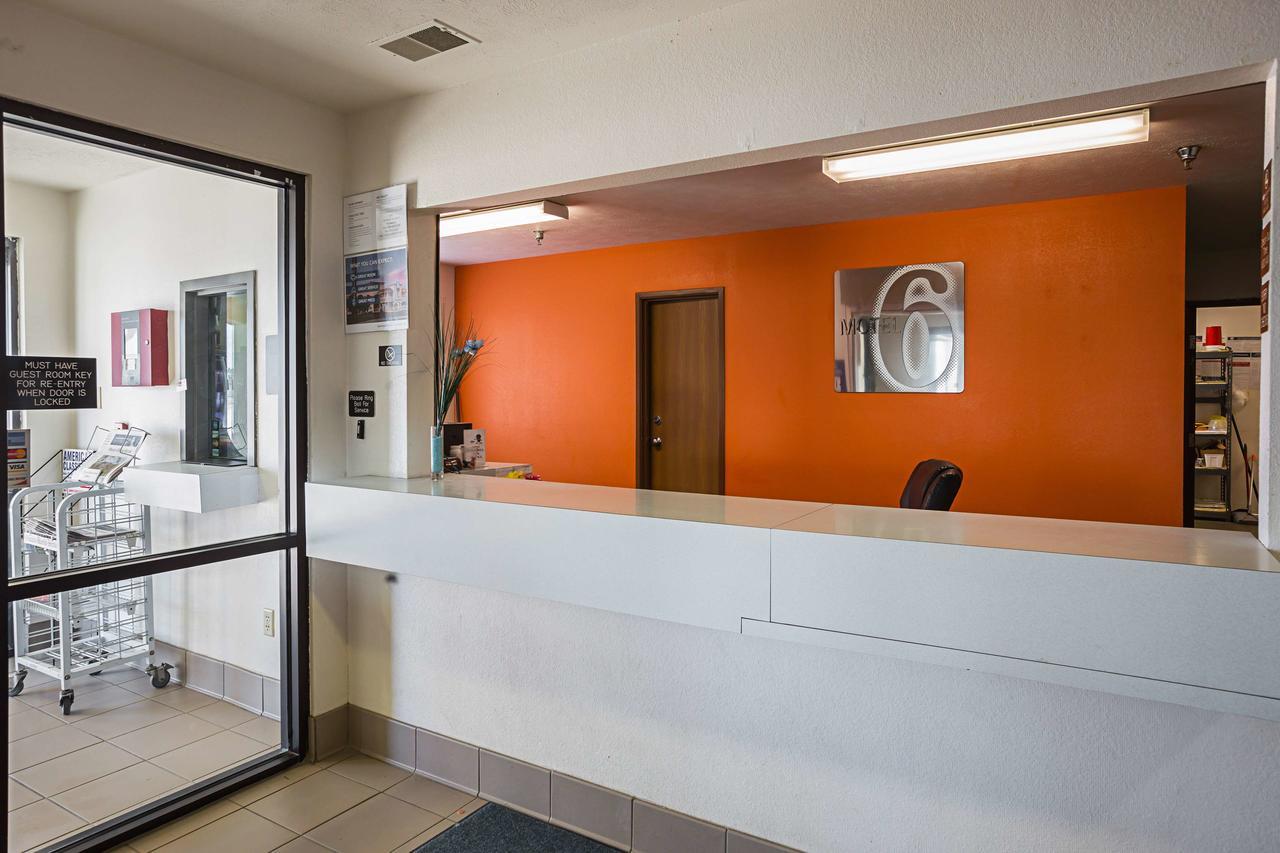 Motel 6 Omaha - Iat West מראה חיצוני תמונה