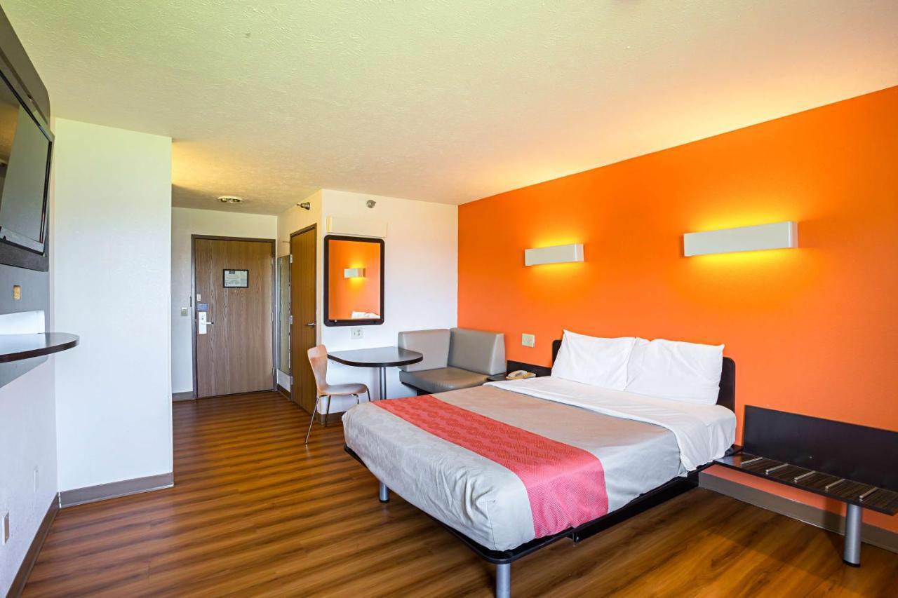 Motel 6 Omaha - Iat West מראה חיצוני תמונה